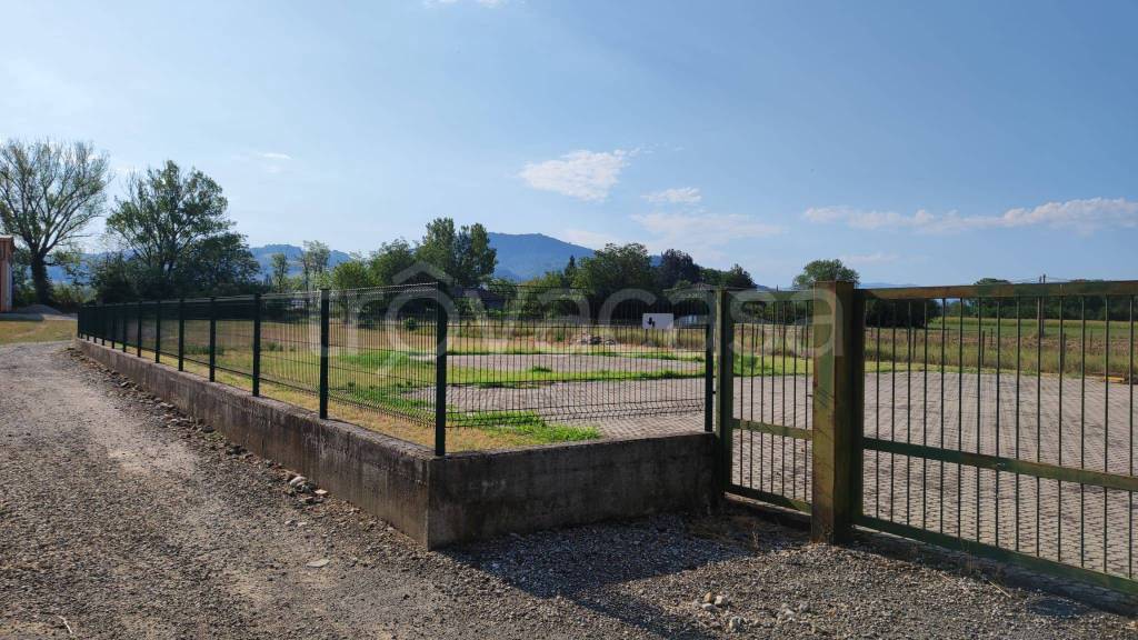 Capannone Industriale in vendita a Rivanazzano Terme rivanazzano