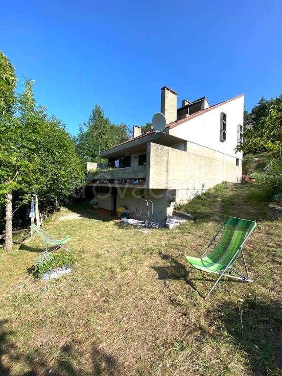Villa a Schiera in in vendita da privato a Verghereto via Pinetina, 26