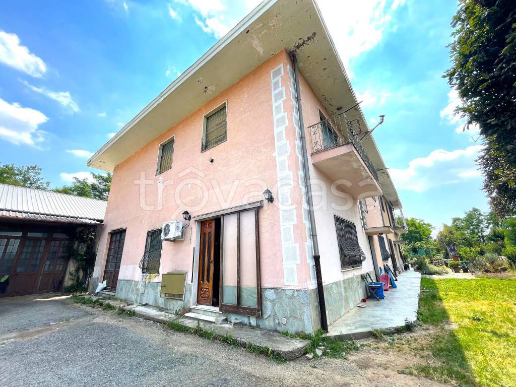Appartamento in vendita a Piossasco regione Tetti Scaglia, 5