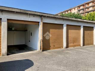 Garage in vendita a grugliasco via moncalieri, 160