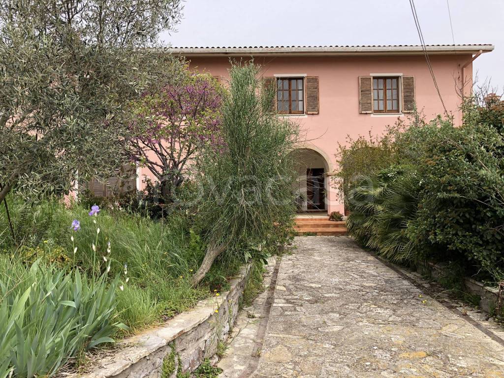 Casa Indipendente in vendita a Villa Sant'Antonio