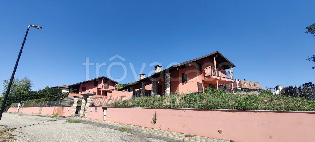 Villa in vendita a Mombaruzzo via al convento 11