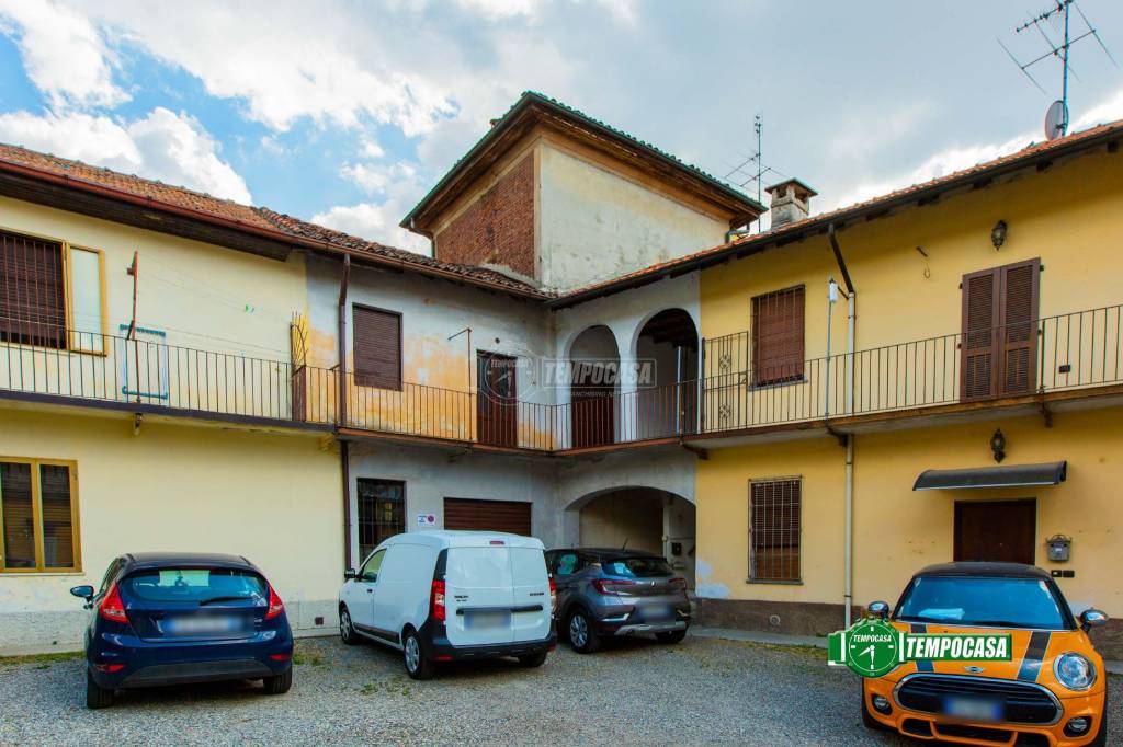 Casa Indipendente in vendita a Castellanza corso Giacomo Matteotti 4