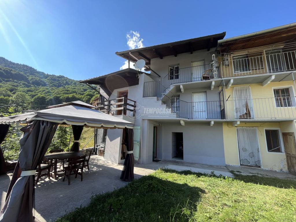 Casa Indipendente in vendita a Ribordone frazione Talosio, 19