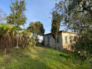 Villa in vendita a fermo contrada marina palmense, snc