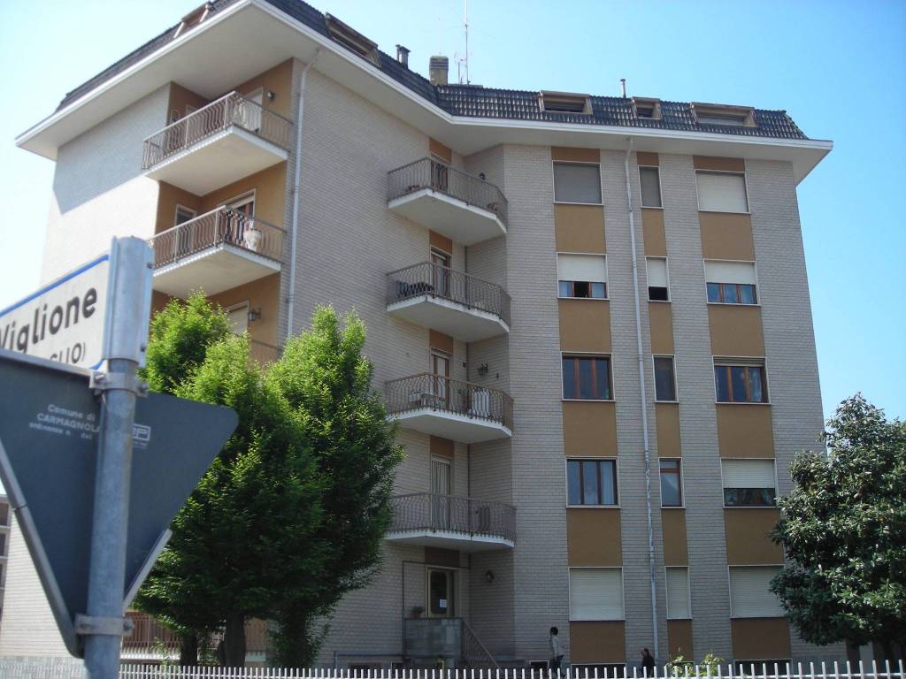 Appartamento in vendita a Carmagnola via Viglione