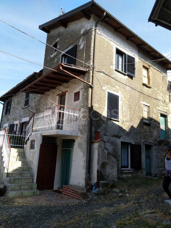 Casa Indipendente in in vendita da privato a Coli strada Pescina, 63