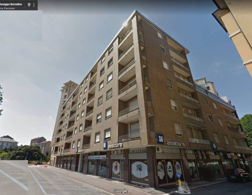 Appartamento in vendita ad Alessandria via Giuseppe Borsalino, 19