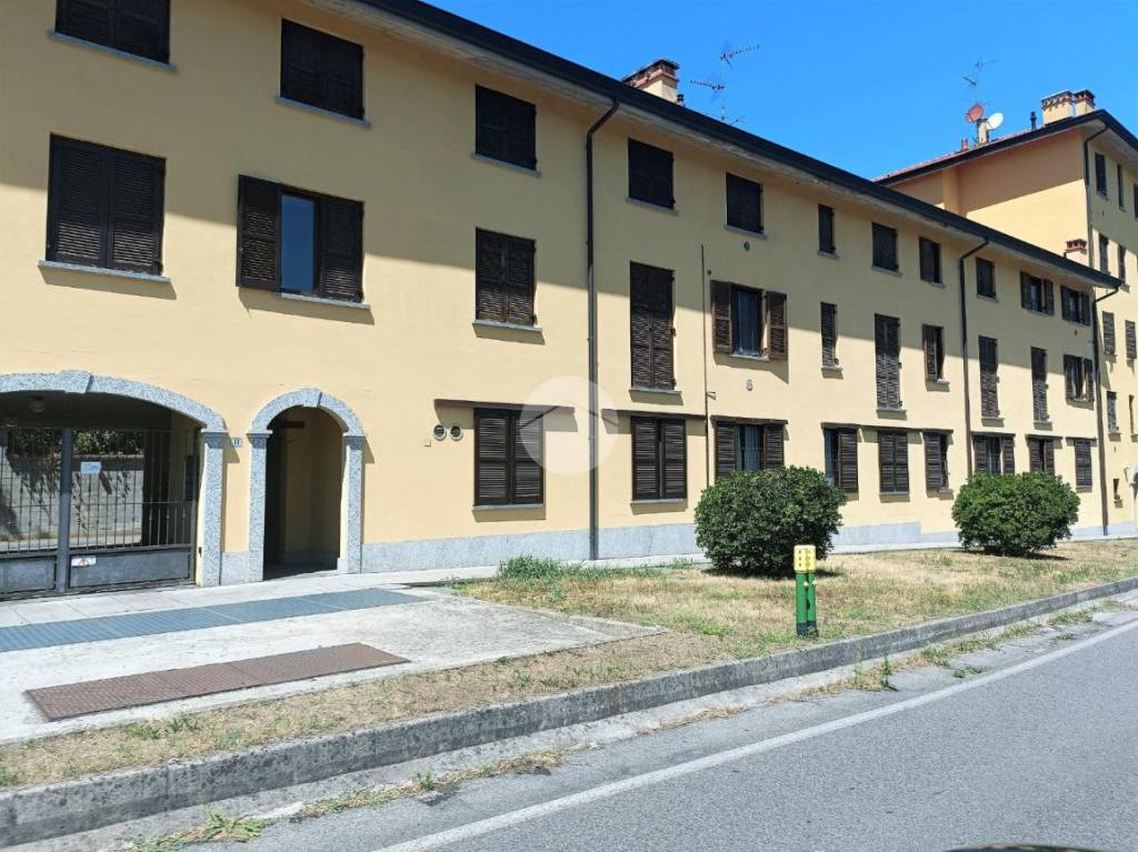 Appartamento in vendita a Carate Brianza via Milite Ignoto, 11