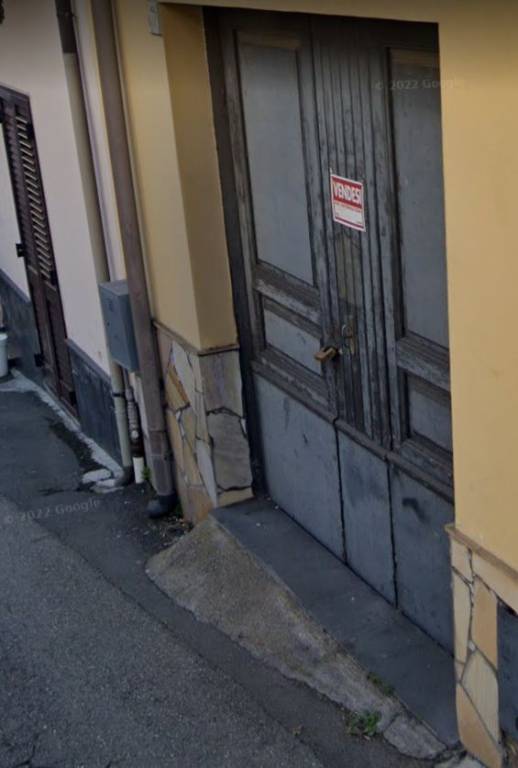 Garage in vendita ad Aci Sant'Antonio via Casalnuovo, 19