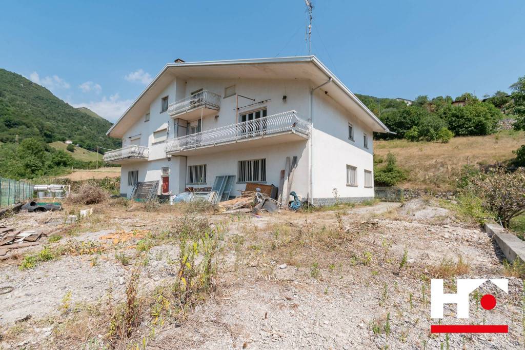Villa in vendita a Zone via Marcolano, 5