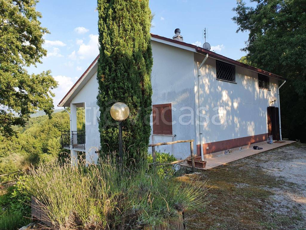 Villa in in vendita da privato a Varco Sabino via San Giacomo