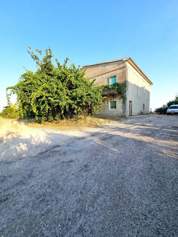 Villa in vendita a Pescara strada Colle Renazzo, 146