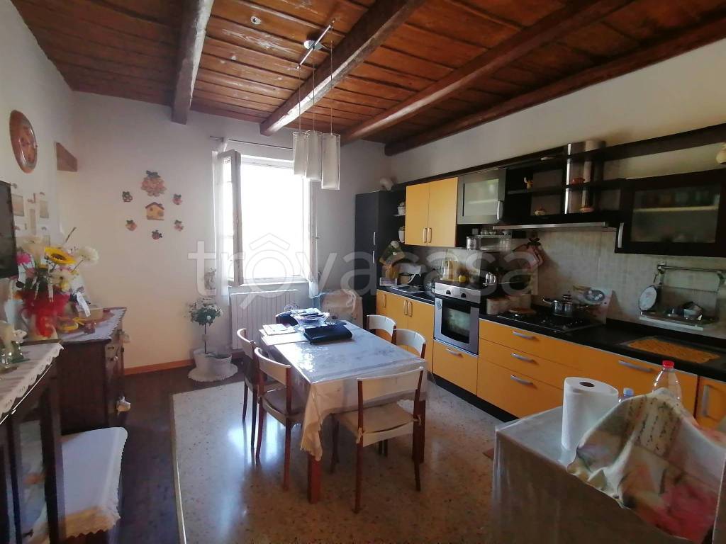 Appartamento in vendita a Chiaravalle via Guglielmo Marconi, 36
