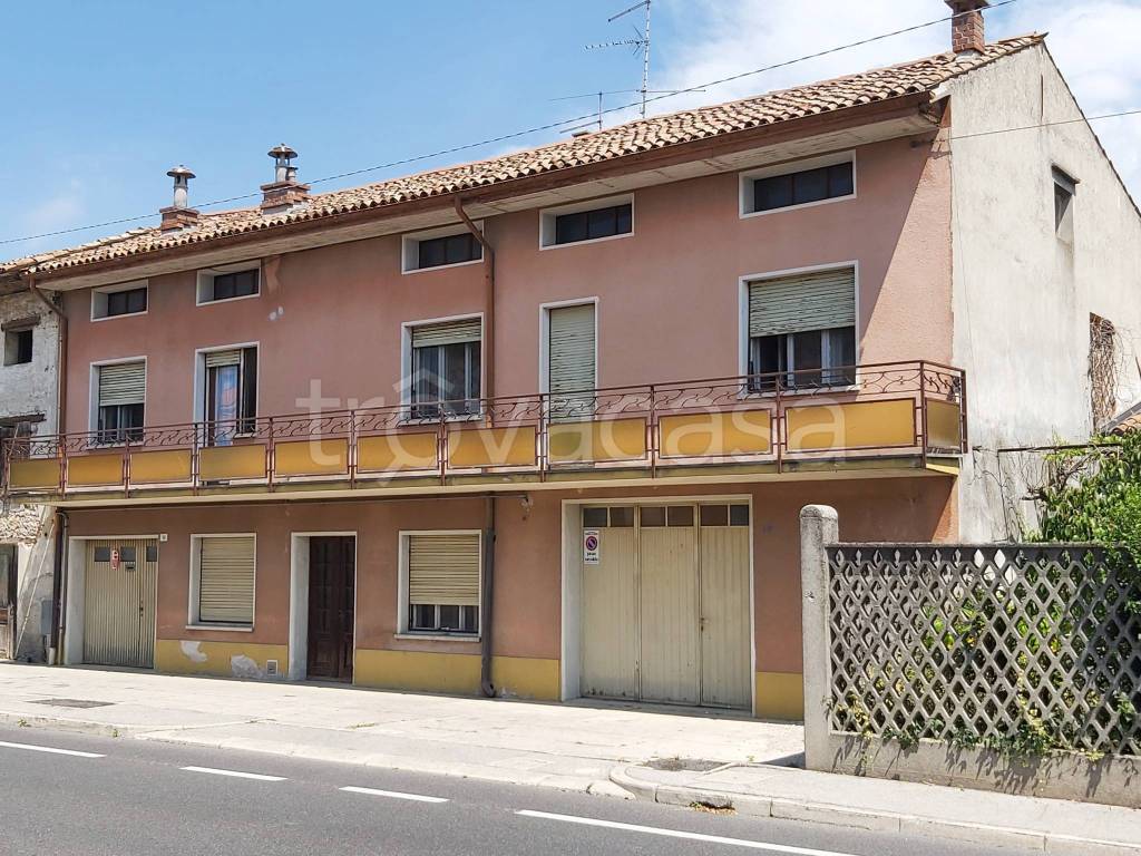 Casa Indipendente in vendita a Romans d'Isonzo via 25 Maggio, 12