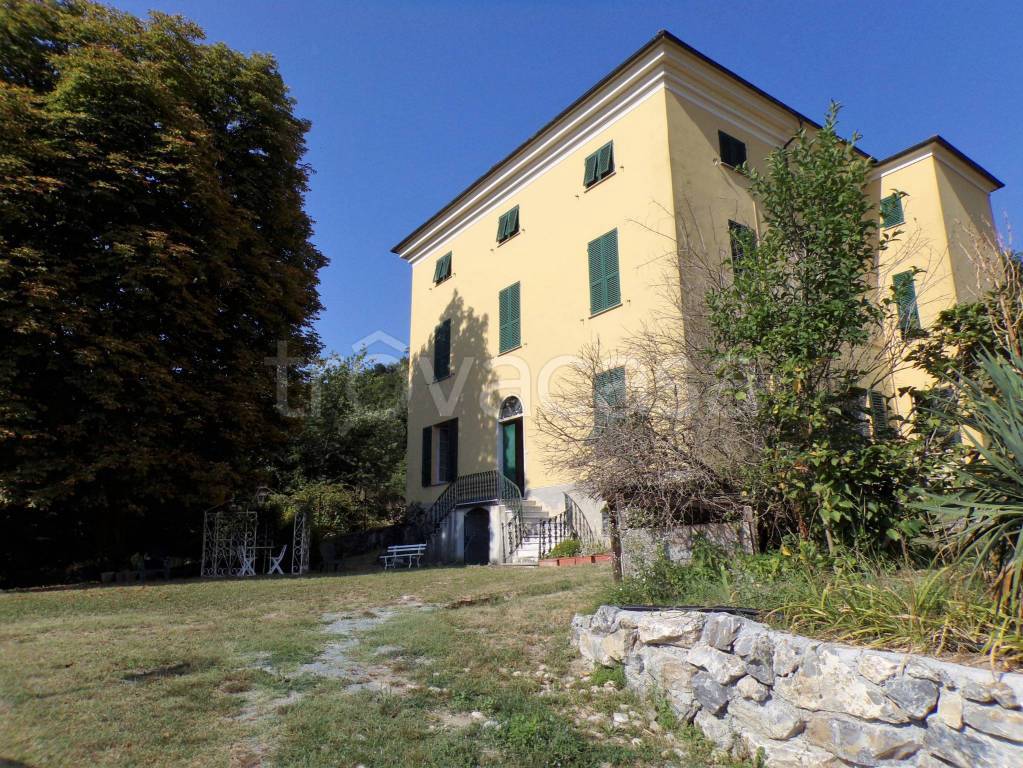 Villa Bifamiliare in vendita a Ronco Scrivia via Giuseppe Mazzini