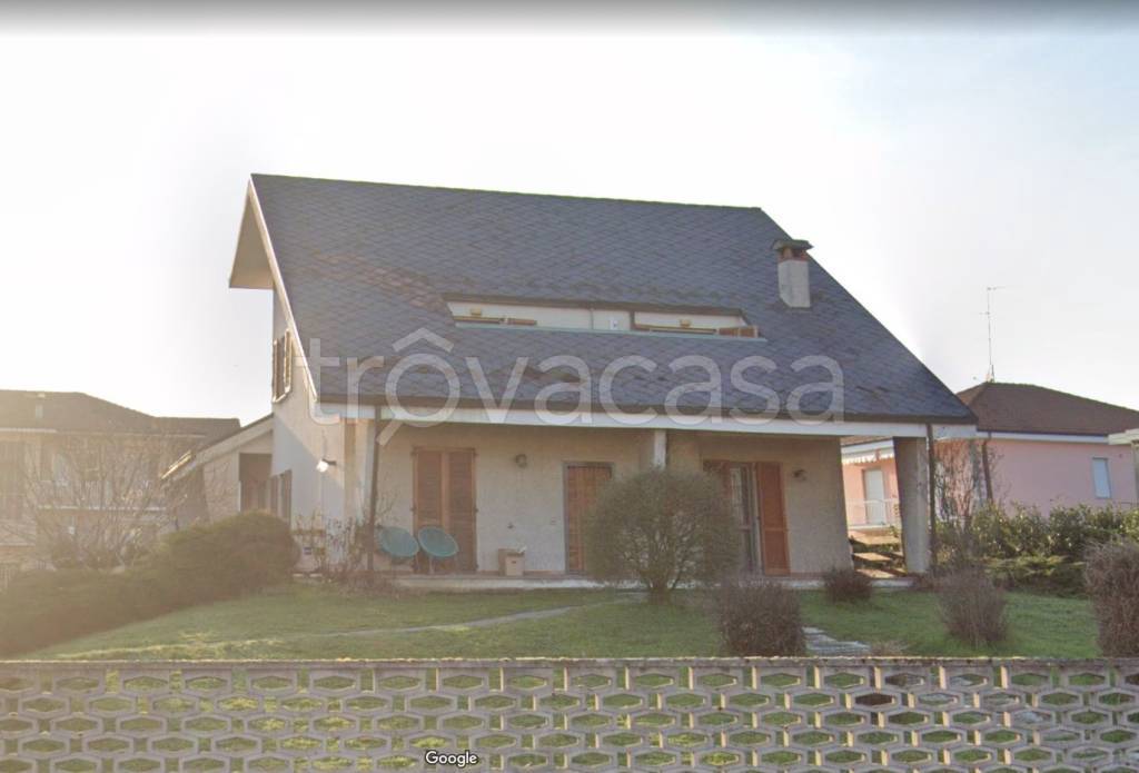 Villa Bifamiliare in in vendita da privato a Zibido San Giacomo via Ortigara, 9