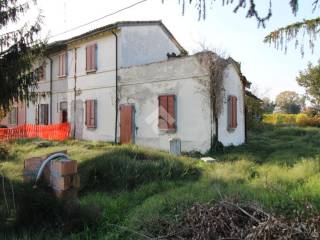 Casa indipendente in vendita a russi via cacciaguerra, 22