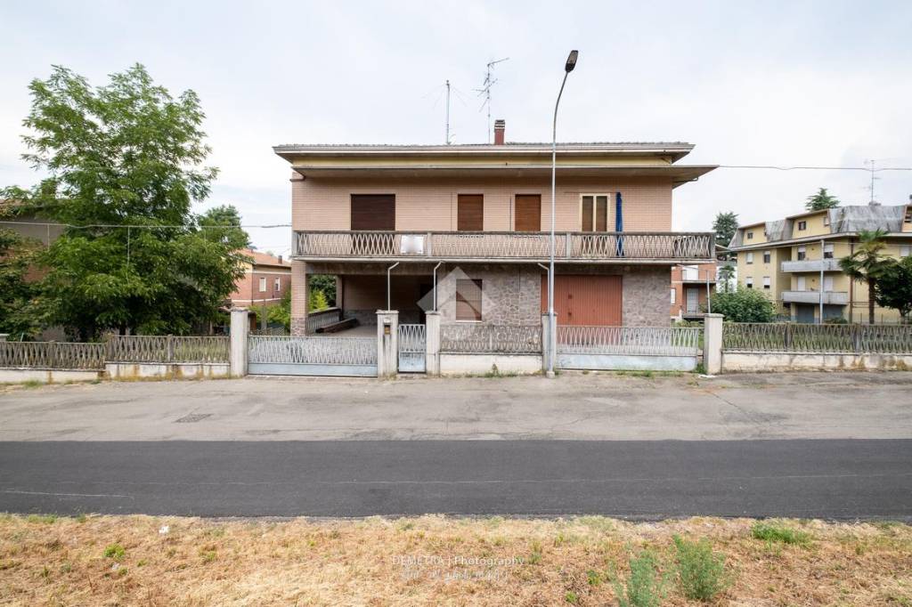 Villa in vendita a Vignola via ori, 57