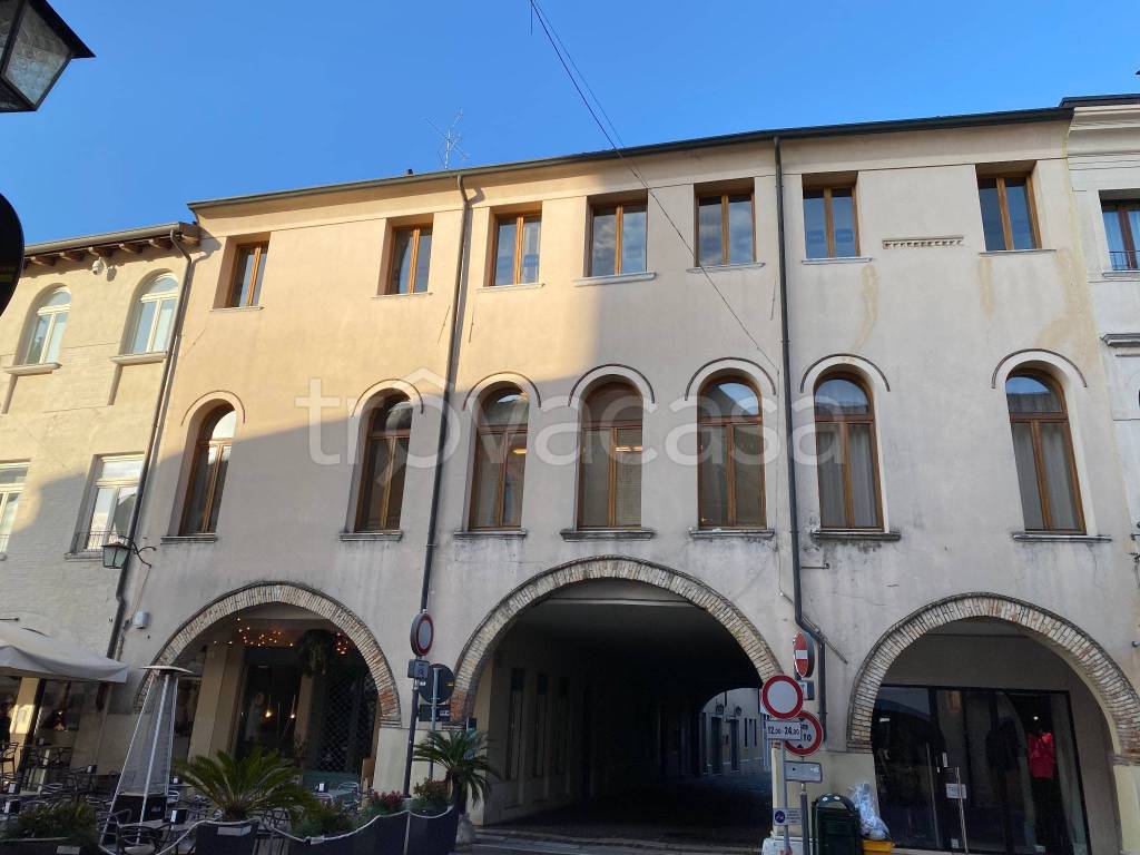 Ufficio in in affitto da privato a Pordenone viale Gorizia, 2