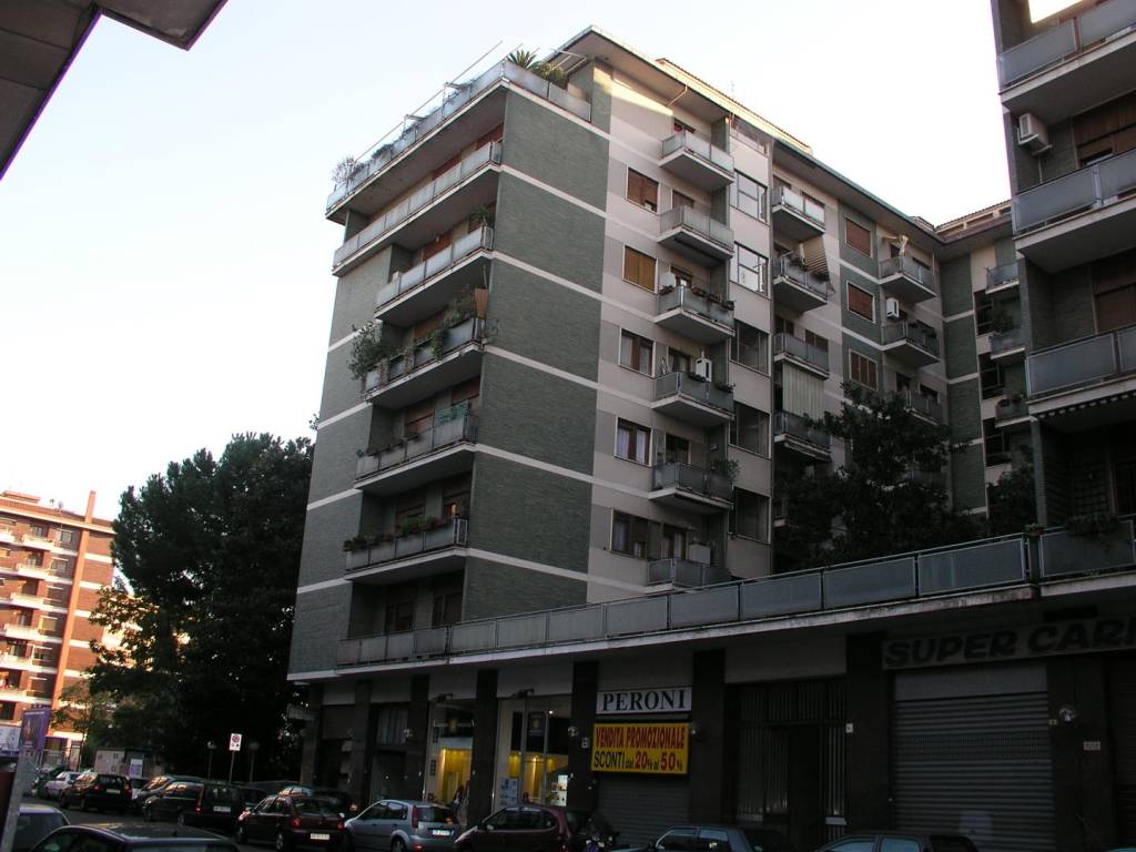 Appartamento in vendita a Roma via Eusebio Chini,10