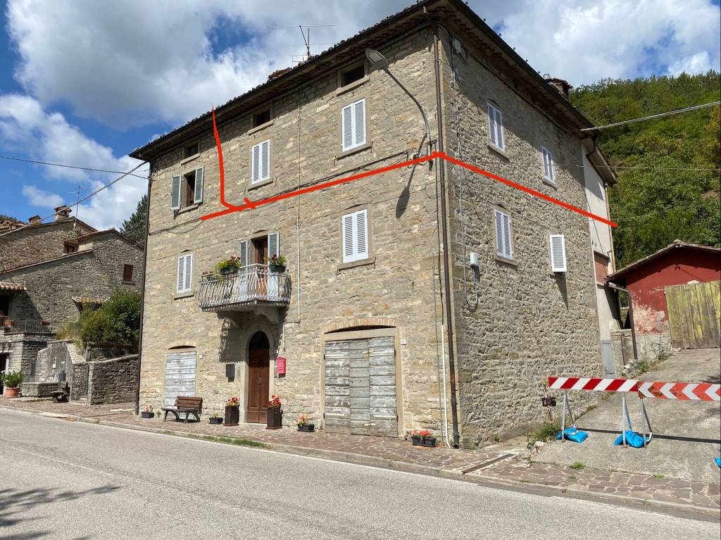 Appartamento in in vendita da privato a Borgo Pace via Ubaldi, 8