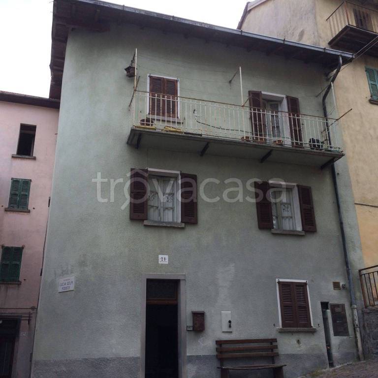 Villa a Schiera in in vendita da privato a Schignano via Gordona