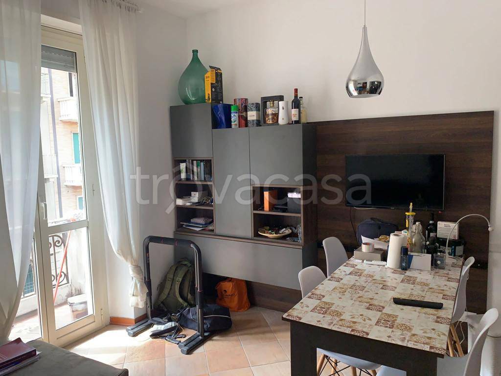 Appartamento in vendita a Torino via Baveno, 26