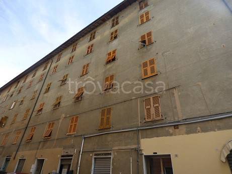 Appartamento in vendita a Genova via Parma