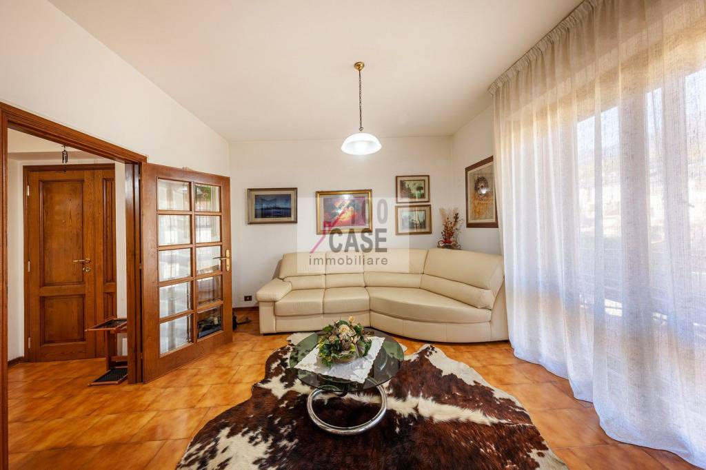 Appartamento in vendita ad Abbadia San Salvatore via Seggiano
