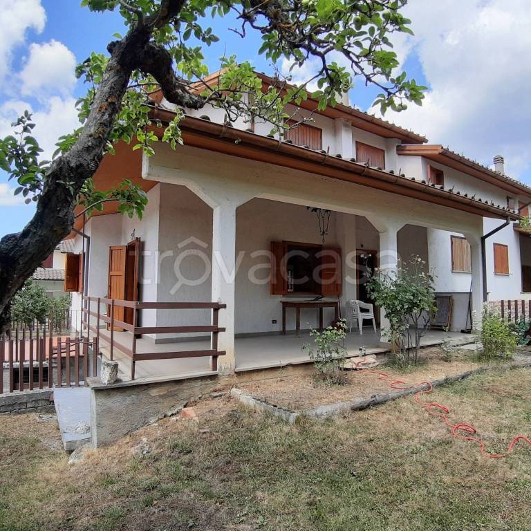 Villa Bifamiliare in vendita ad Amatrice strada Regionale 260 Picente