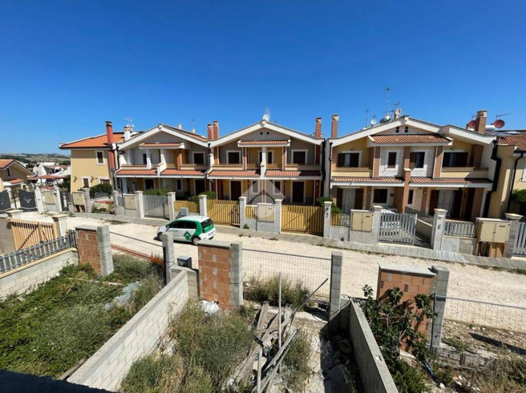 Villa in vendita a Manfredonia via sp57, 1