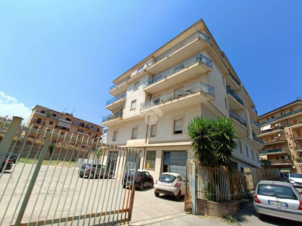 Appartamento in vendita a Corigliano-Rossano via degli Albanesi, 49