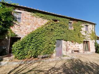 Casale in vendita a manciano strada provinciale sovana