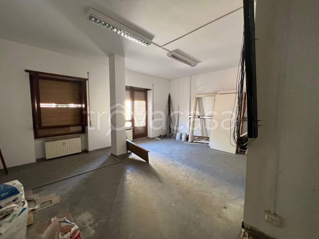 Appartamento in vendita a Terni via Antonio Pacinotti, 36