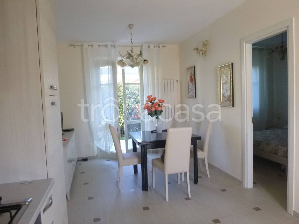 Appartamento in vendita ad Ameglia via Litoranea, 51