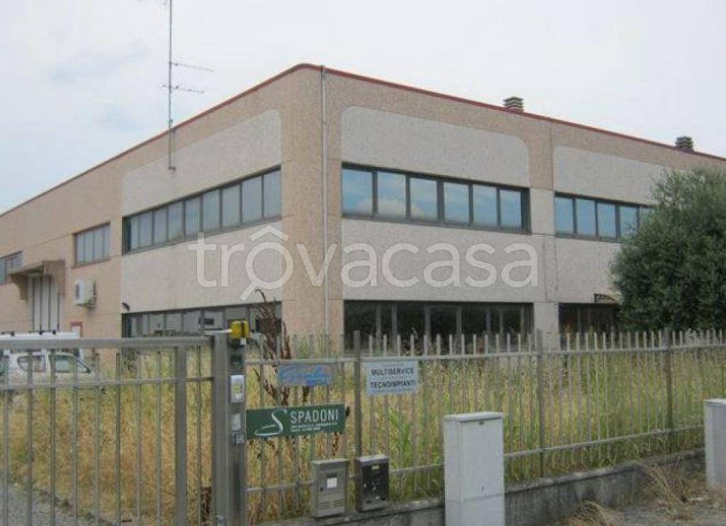 Ufficio in vendita a Ferrara via Calvino, 30/a