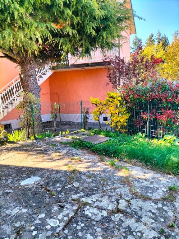 Villa Bifamiliare in vendita a San Benedetto Val di Sambro via Ca' dei Farini