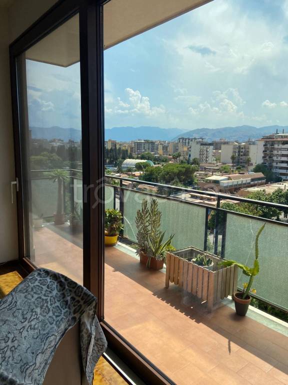 Appartamento in in vendita da privato a Palermo via Villa Rosato, 28