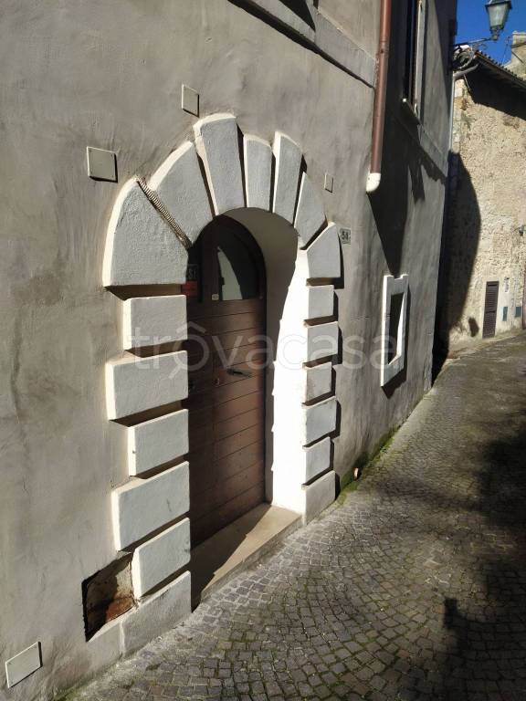 Appartamento in in vendita da privato a Rocca Sinibalda via degli Archi, 36