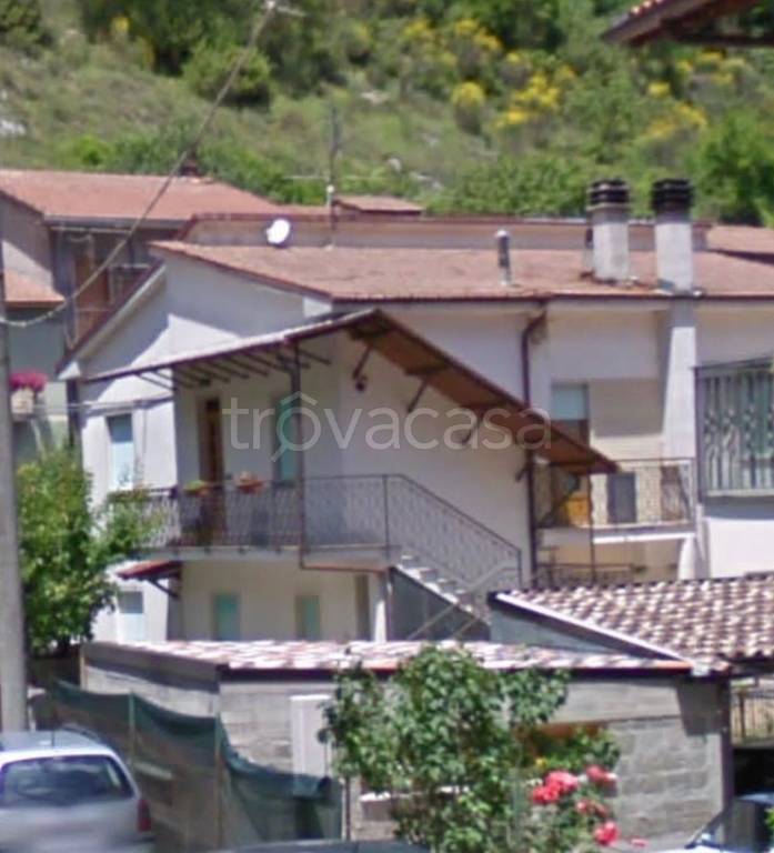 Appartamento in in vendita da privato a Rieti via Corridoio, 23