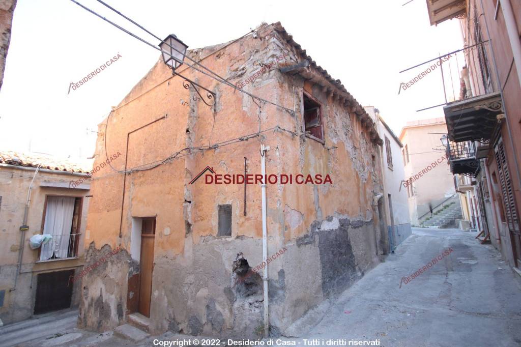 Casa Indipendente in vendita a Termini Imerese vico Dactilo, 2