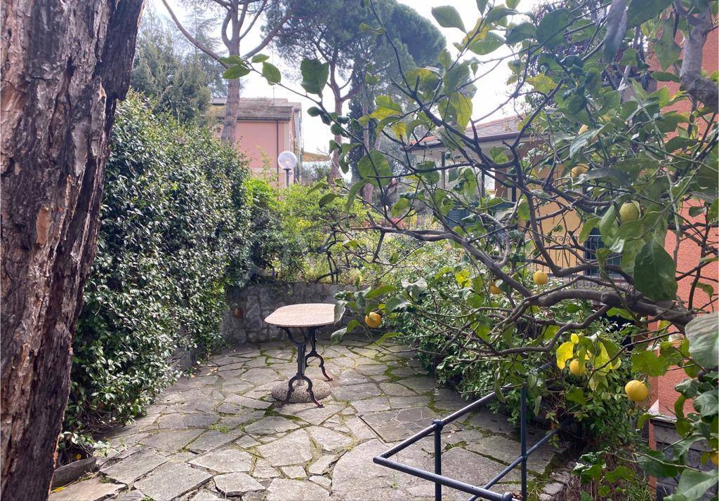 Appartamento in vendita a Santa Margherita Ligure viale Privato Paradiso, 3