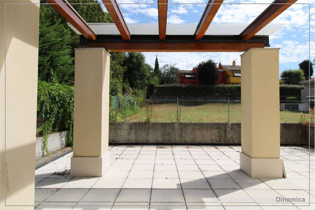 Villa Bifamiliare in vendita a Pieve di Soligo via San Gallet