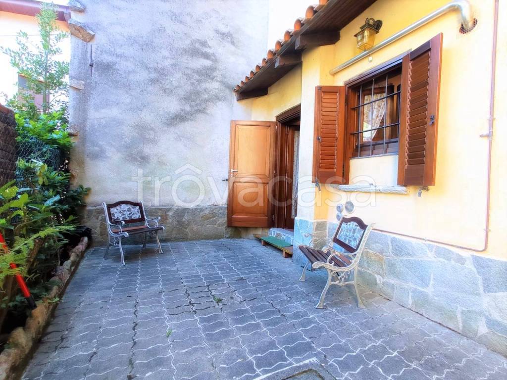 Casa Indipendente in vendita a Masserano frazione Bozzonetti, 22