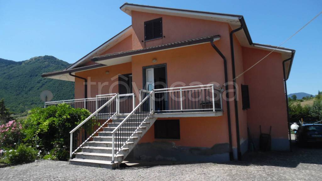 Villa in vendita a Nusco