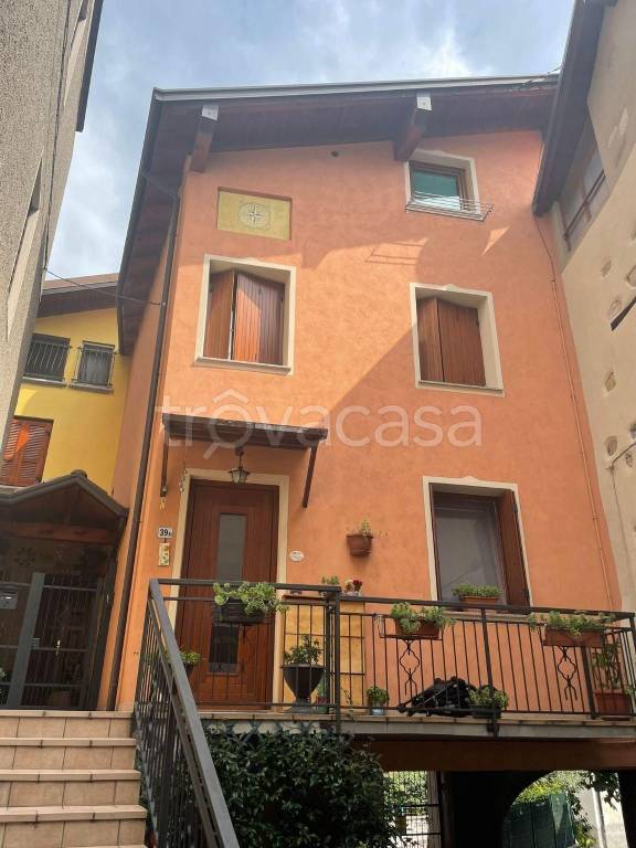 Casa Indipendente in in vendita da privato a Malegno via Sant'Andrea, 39B