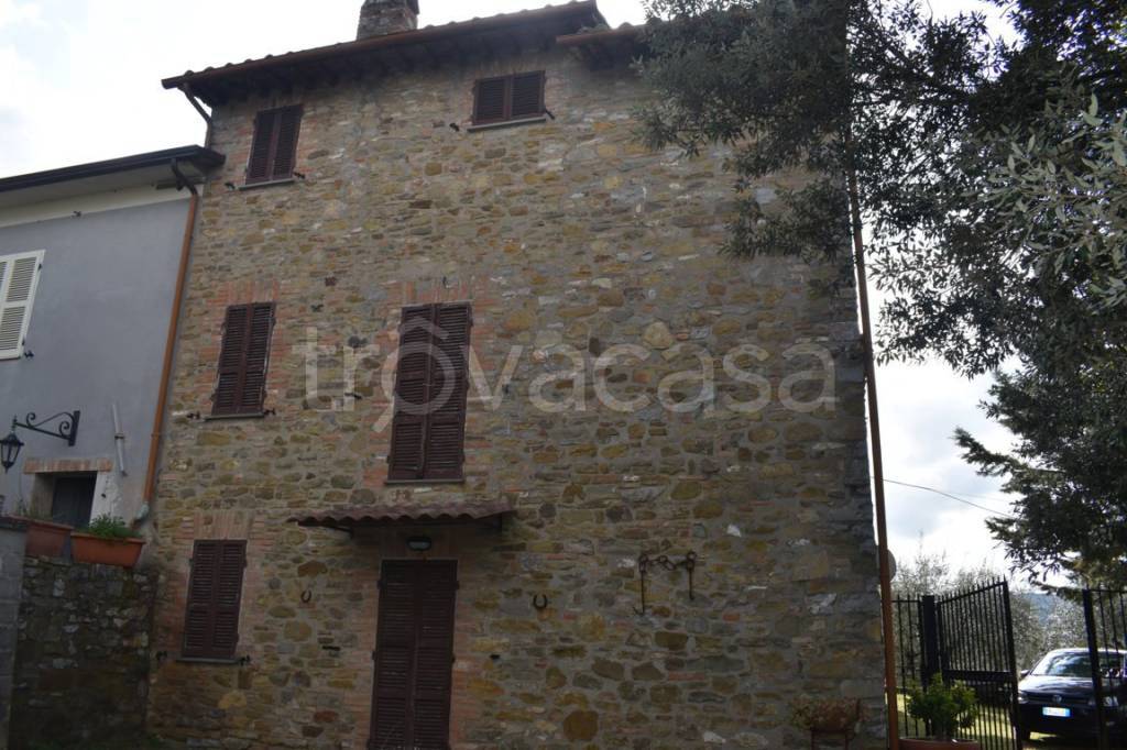 Casa Indipendente in vendita a Perugia località Montepetriolo