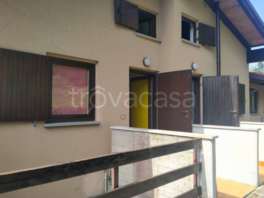 Appartamento in vendita a Grone località Colli di San Fermo