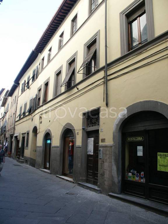 Ufficio in in affitto da privato a Cortona via Nazionale, 48